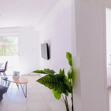 Lägenhet 111 Acces Direct 3min De La Mer,2 Places De Parking Gratuite, Terrasse *