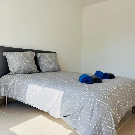 111 Acces Direct 3min De La Mer,2 Places De Parking Gratuite, Terrasse Lägenhet